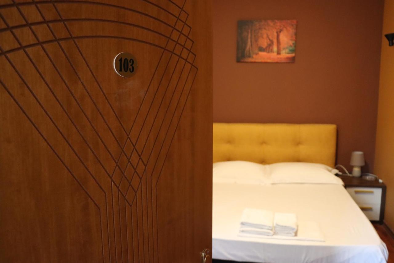 Hotel Ceka Durrës Eksteriør bilde